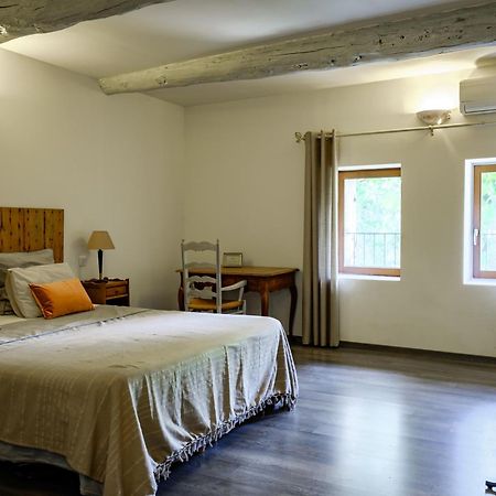 Mas D'Alaure B&B Verquieres 外观 照片