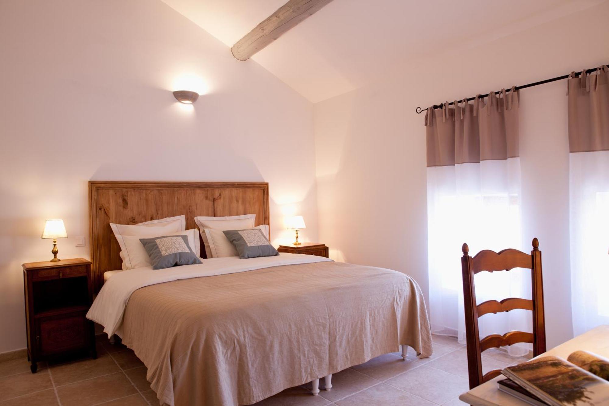 Mas D'Alaure B&B Verquieres 外观 照片
